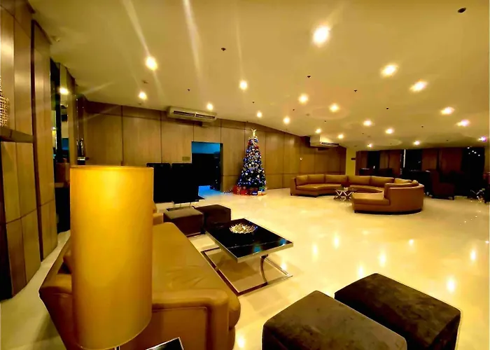 Luxury Condo-princeton Residence-new Quezon City-fast Wi-fi150mbps Apartment